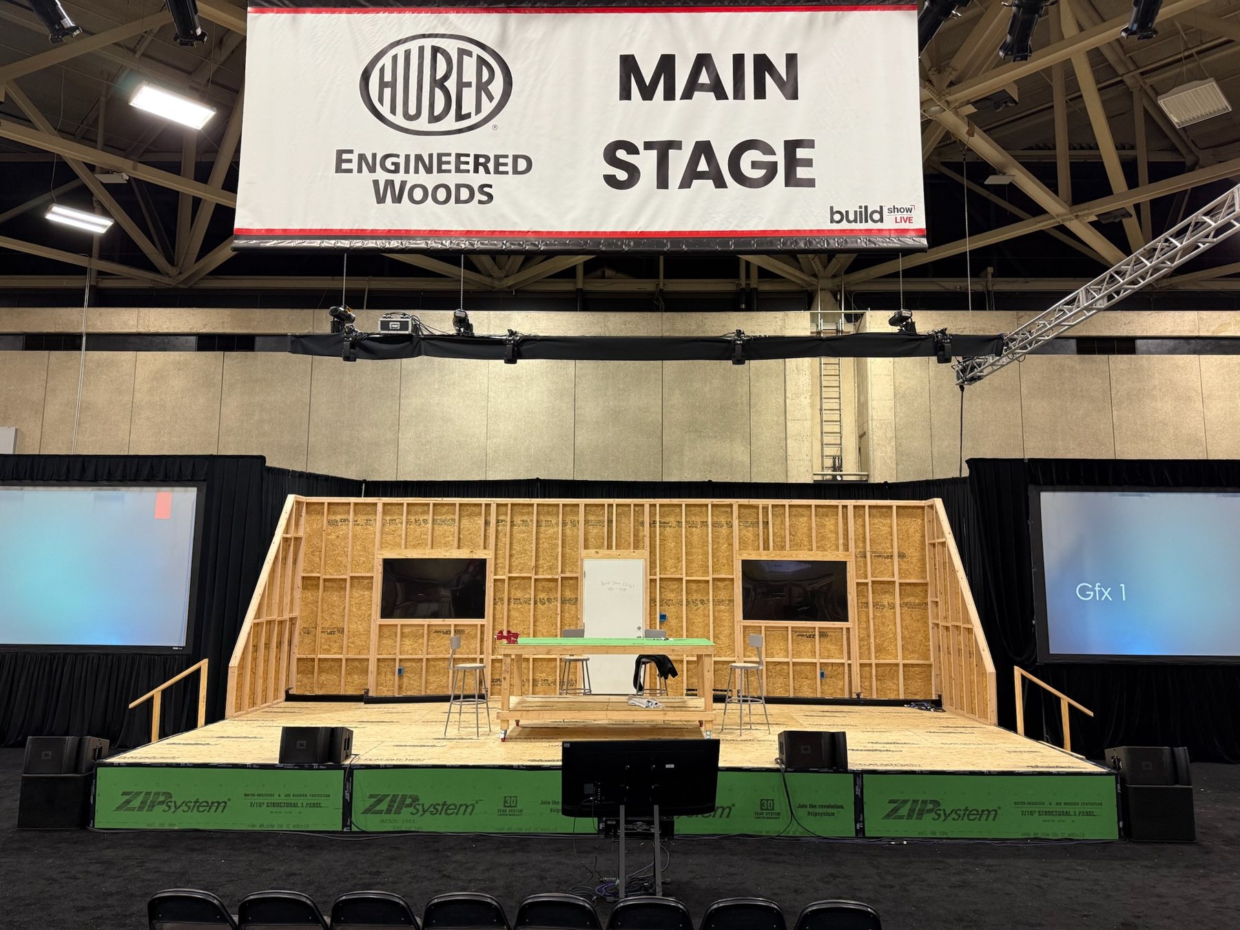 Build Show Live main stage during construction