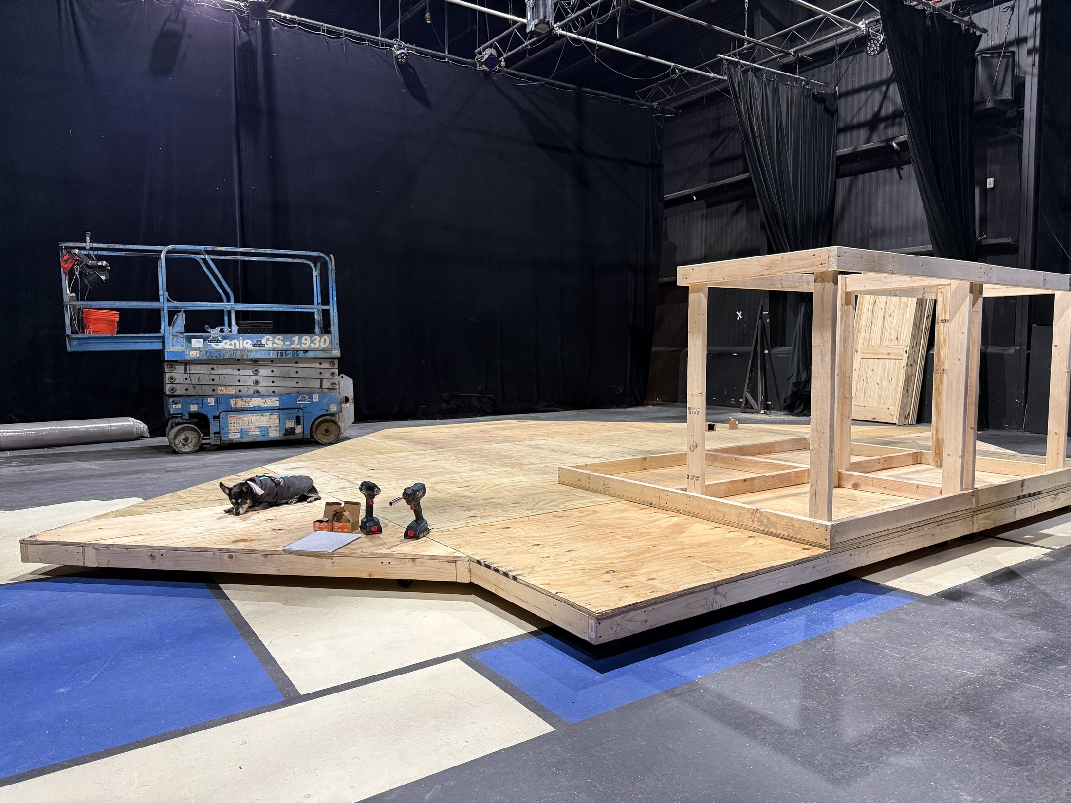 Raised platform and early framing for Private Lives